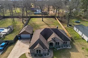 125 Towering Oaks Br, Longview, TX 75602 - Photo 5