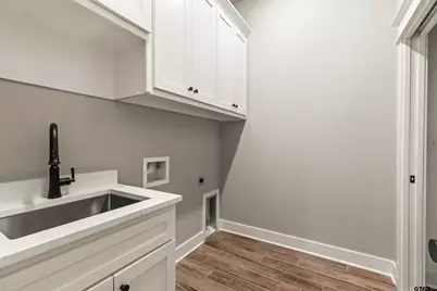 14697 Woodland Creek Dr, Tyler, TX 75706 - Photo 19