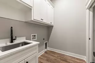 14697 Woodland Crk Dr, Tyler, TX 75706 - Photo 19