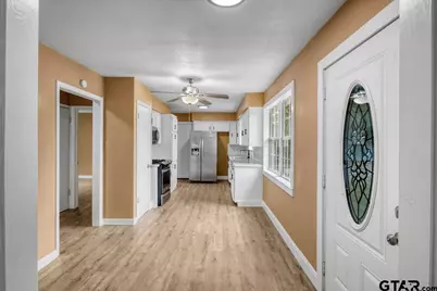 1912 W Oakwood, Tyler, TX 75702 - Photo 5