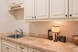 7130 Holly Square Ct, Tyler, TX 75703 - Photo 11