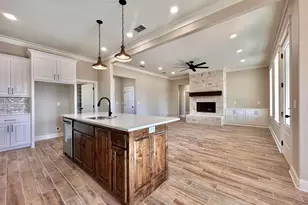 195 Clara Ln, Kilgore, TX 75662 - Photo 15