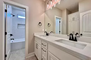 195 Clara Ln, Kilgore, TX 75662 - Photo 43