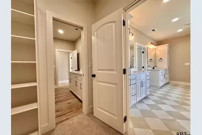 195 Clara Ln, Kilgore, TX 75662 - Photo 37