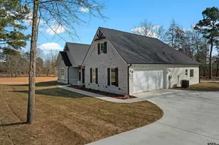 195 Clara Ln, Kilgore, TX 75662 - Photo 3