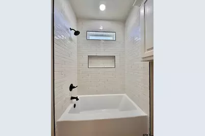 195 Clara Ln, Kilgore, TX 75662 - Photo 45