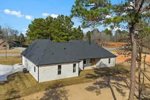 195 Clara Ln, Kilgore, TX 75662 - Photo 47