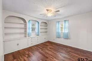 209 Beach, Jacksonville, TX 75766 - Photo 21