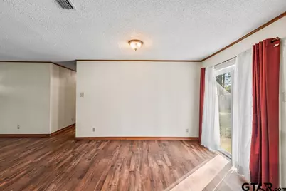 209 Beach, Jacksonville, TX 75766 - Photo 5