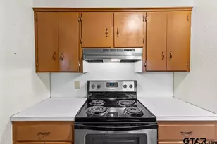 209 Beach, Jacksonville, TX 75766 - Photo 9