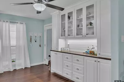 1208 Briarwood Ln, Longview, TX 75604 - Photo 17