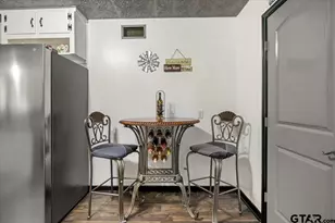 2216 Pleasant Dr, Tyler, TX 75701 - Photo 11