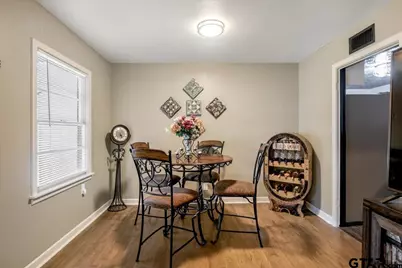 2216 Pleasant Dr, Tyler, TX 75701 - Photo 7