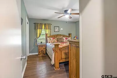 2216 Pleasant Dr, Tyler, TX 75701 - Photo 15