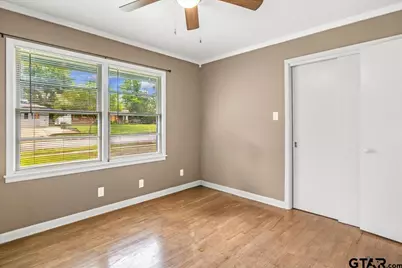 2216 Pleasant Dr, Tyler, TX 75701 - Photo 21