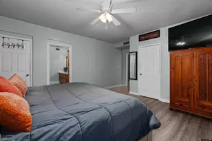 210 Kenneth Dr, Henderson, TX 75652 - Photo 17