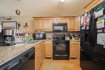 271 Lawrence Rd, Longview, TX 75605 - Photo 13