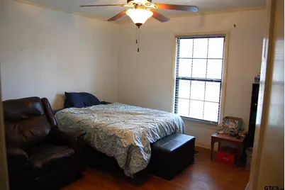 718 N St N/Sid, Gilmer, TX 75644 - Photo 13