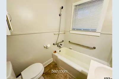 424 W Blackbourn St, Hawkins, TX 75765 - Photo 15