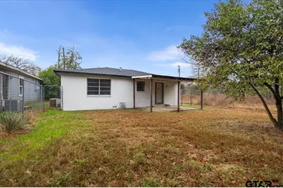 908 Crosby, Tyler, TX 75702 - Photo 19