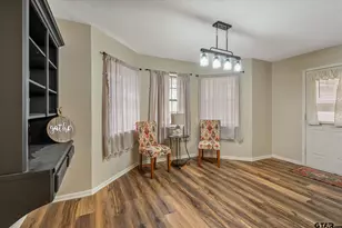 226 Colonial Cir, Athens, TX 75751 - Photo 11