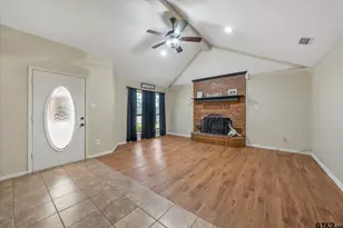 226 Colonial Cir, Athens, TX 75751 - Photo 3