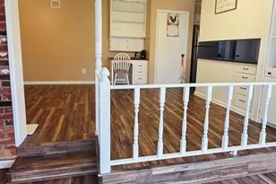 1120 Oak St, New London, TX 75682 - Photo 9