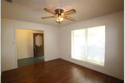 4210 Heather, Tyler, TX 75703 - Photo 5