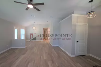 581 Frederick, Flint, TX 75762 - Photo 3