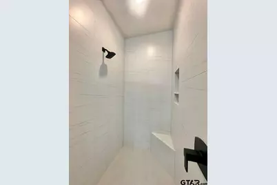 2404 Henshaw Creek Circle Unit 101, Tyler, TX 75703 - Photo 25