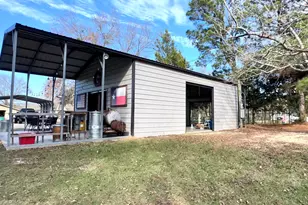 1409 Bassett Rd, Palestine, TX 75803 - Photo 31