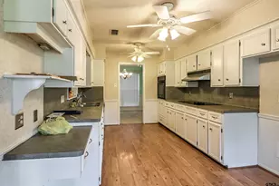 915 Pam Dr, Tyler, TX 75703 - Photo 15