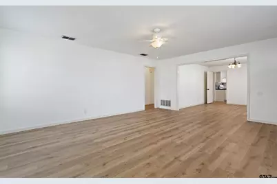 921 Barbara St, Tyler, TX 75701 - Photo 23