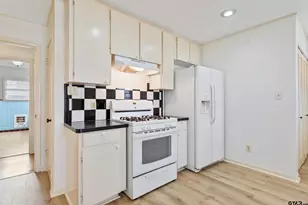 921 Barbara St, Tyler, TX 75701 - Photo 15