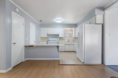 3126 Colgate Ave, Tyler, TX 75701 - Photo 3