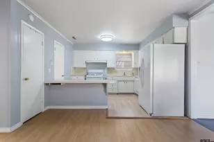 3126 Colgate Ave, Tyler, TX 75701 - Photo 3