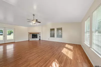 307 Lone Star Ln, Hideaway, TX 75771 - Photo 13