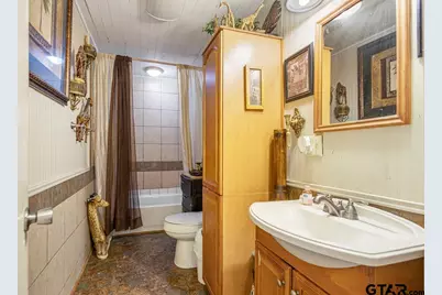 204 W Tarbutton Street, Troup, TX 75789 - Photo 21