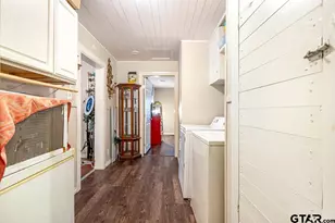 204 W Tarbutton St, Troup, TX 75789 - Photo 19