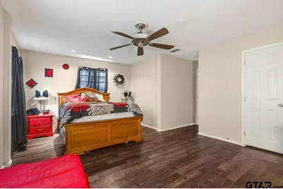 204 W Tarbutton Street, Troup, TX 75789 - Photo 15