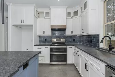 284 County Road 4229, Jacksonville, TX 75766 - Photo 7