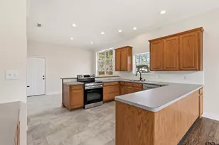 307 Bob White, Pittsburg, TX 75686 - Photo 17