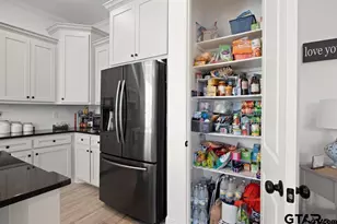 110 Rose Row, Winona, TX 75792 - Photo 13