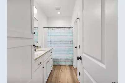 237 Oak Valley, Gilmer, TX 75645 - Photo 13