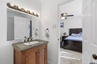 346 Meridian St, Gladewater, TX 75647 - Photo 19