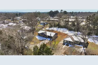 346 Meridian St, Gladewater, TX 75647 - Photo 25