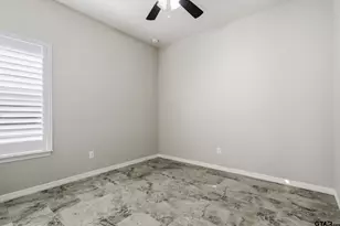 220 Patience Ave, Lindale, TX 75771 - Photo 7