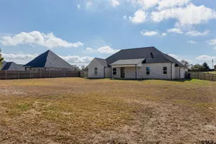 19383 Ridge Point Cir, Lindale, TX 75771 - Photo 39