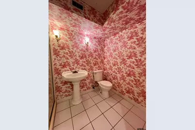 1416 Lazy Ln., Longview, TX 75604 - Photo 29