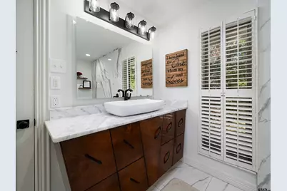 8212 Cambridge Rd, Tyler, TX 75703 - Photo 17